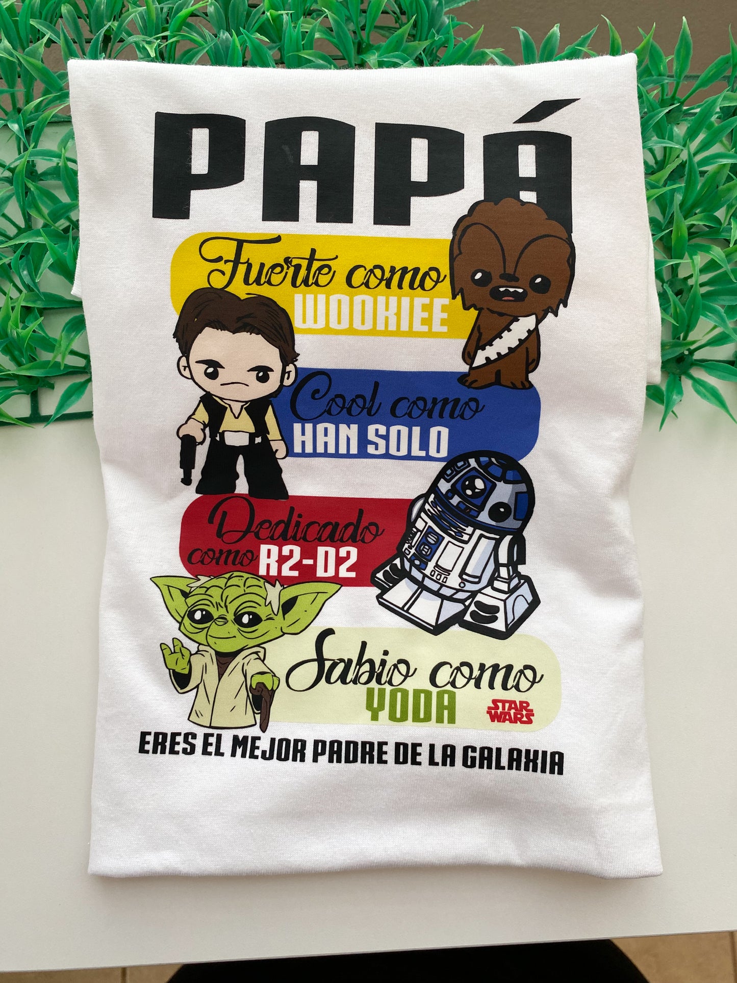 Papá es: T-shirt